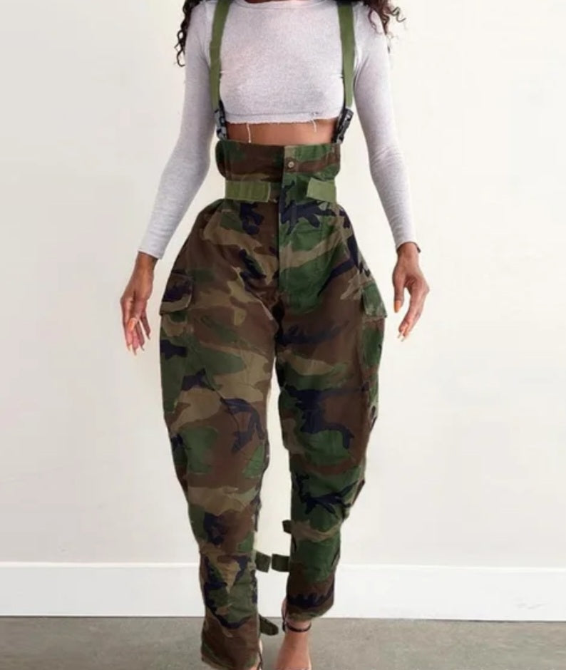 Camo overall jumper